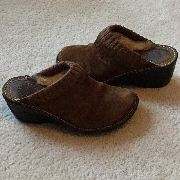 UGG Shoes - UGG clogs